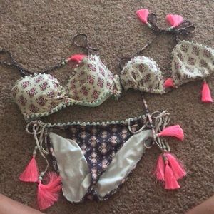 Victoria secret swimsuit! Comes with two tops!